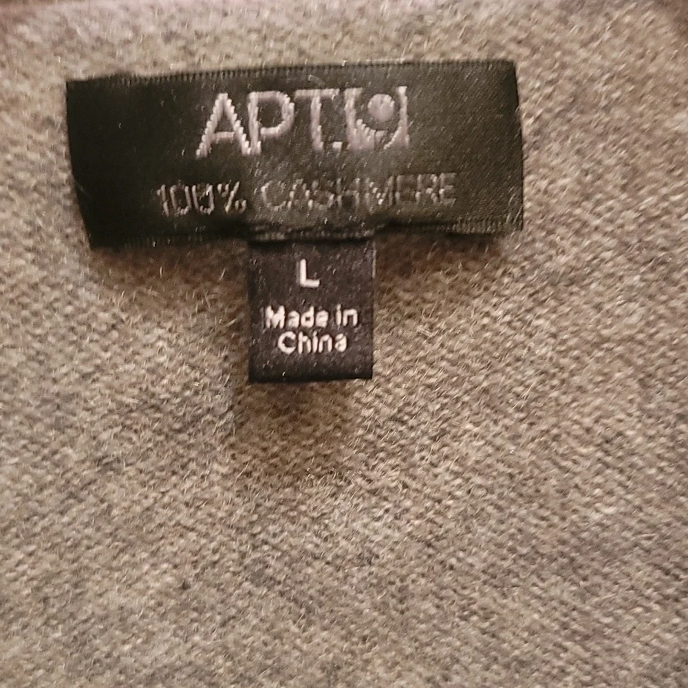 Apt 9 Gray Argyle Cashmere Cardigan Sweater Women's Large - Picture 2 of 5